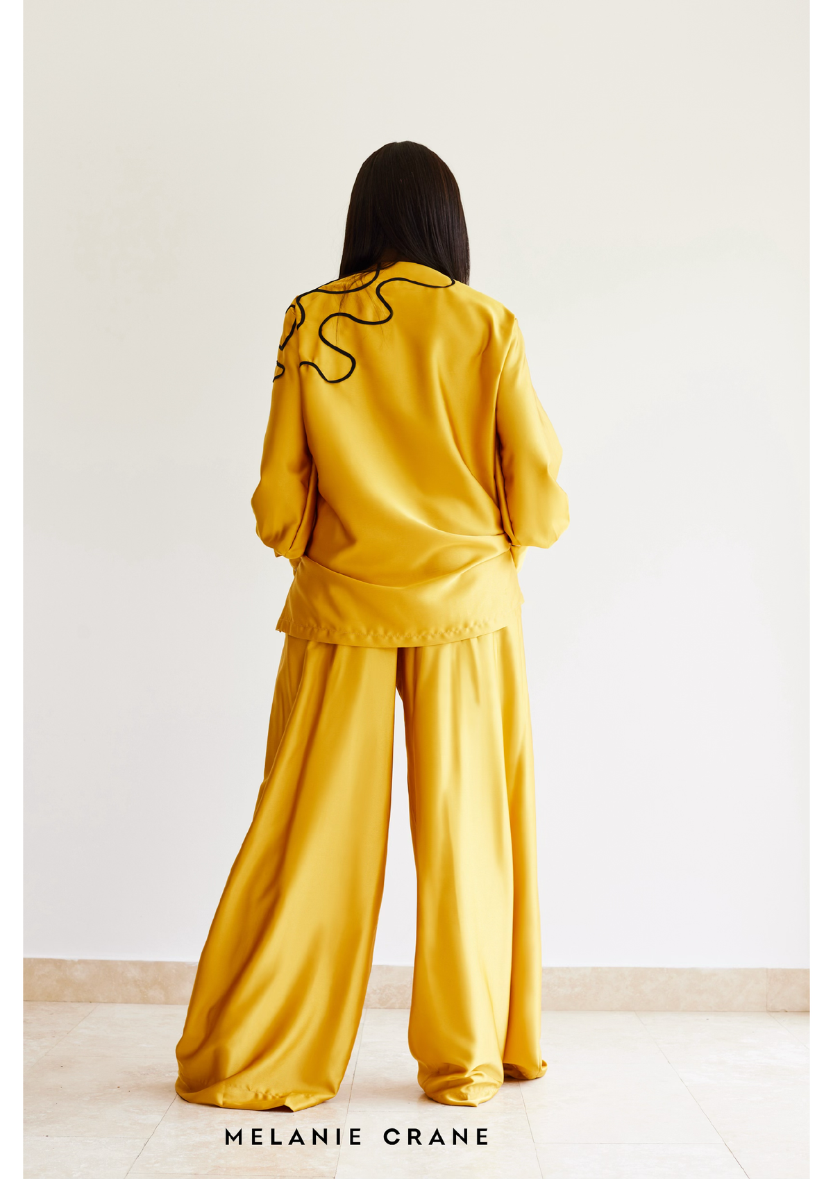 The Signature Squiggle Set in yellow - back view